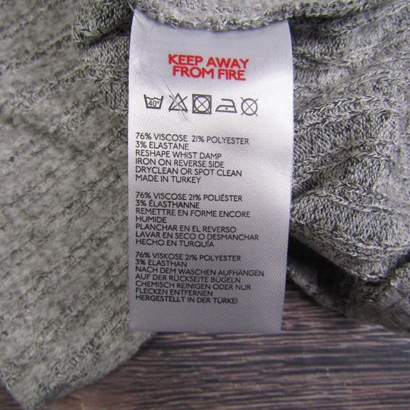 BDG UO Urban Outfitters NEW NWT Medium Gray Faux Wrap V Neck Crop Top - Picture 7 of 8